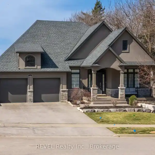 LUXURIOUS STONE AND STUCCO BUNGALOW