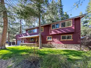 Stunning Mountain Designer Home on Double Lot