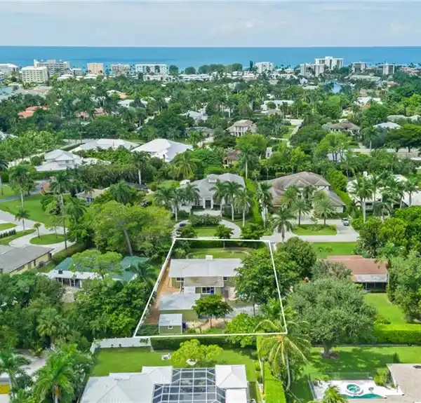BUILD YOUR DREAM HOME IN AN IDEAL MOORINGS LOCATION