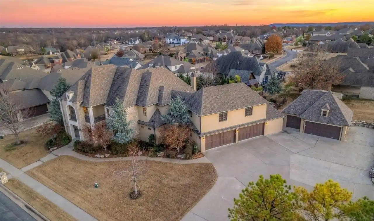 Custom Estate in a Desirable Gated Neighborhood