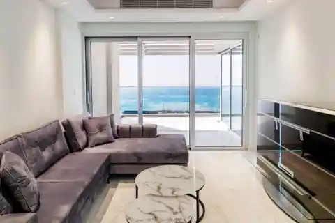 Exclusive Oasis in the Sky