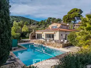 Carefully Renovated Villa in a Green Setting