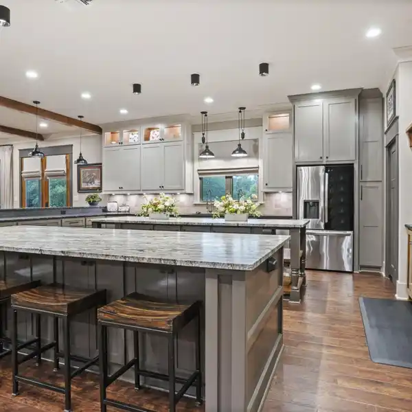 NEWLY-BUILT CUSTOM SANCTUARY