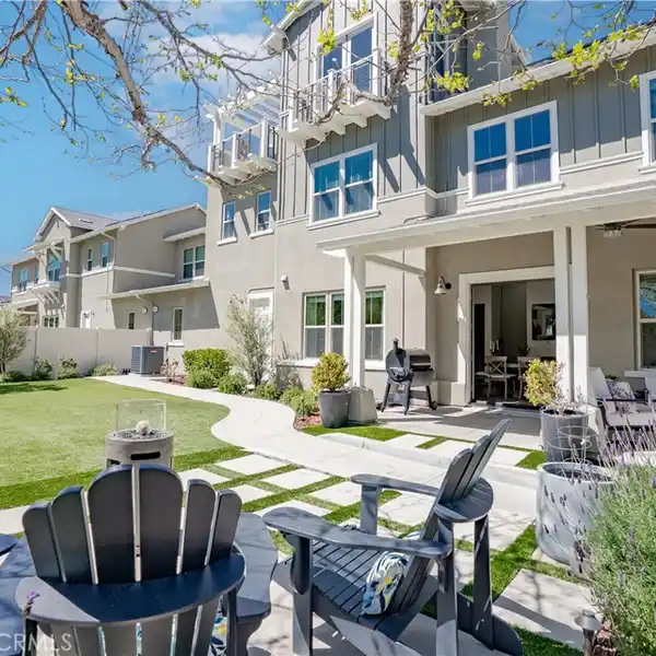 STUNNING HOME IN THE AWARD-WINNING RANCHO MISSION VIEJO COMMUNITY