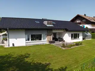 Central Location Meets Alpine Idyll: Your Dream Home on a Large Plot