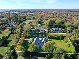 Striking Modern Barn