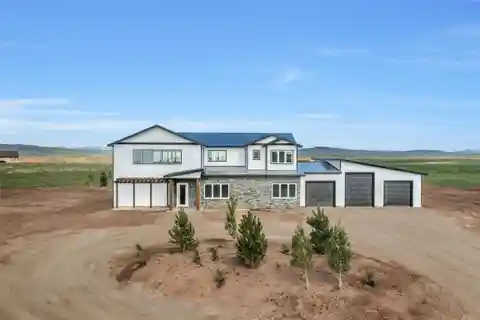 Quality New Home in an Amenity-Rich Rural Setting
