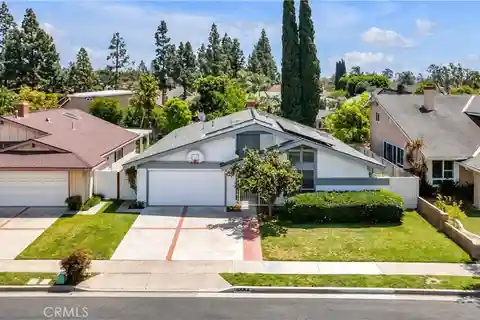Tastefully Refreshed Single-story in Tustin Meadows