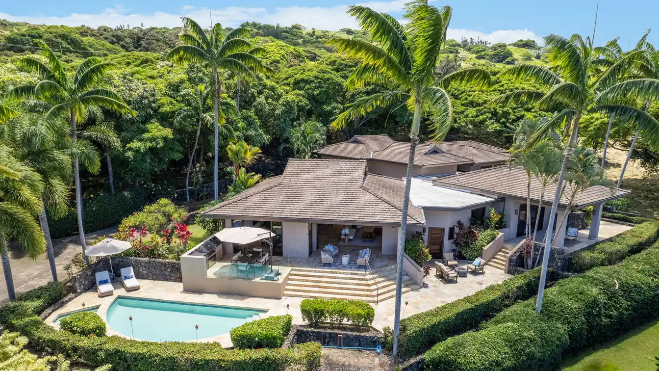 Tranquil Luxury Residence with Captivating Tropical Views