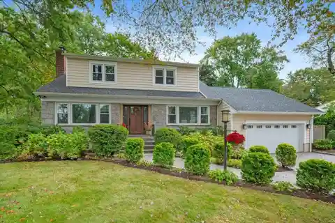 Corner Lot Home in Desirable Maplewood Park