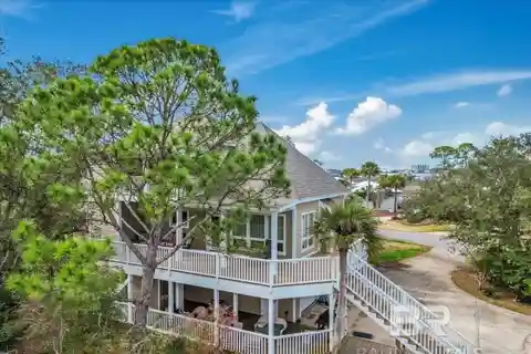 The Perfect Blend of Island Living and Coastal Charm