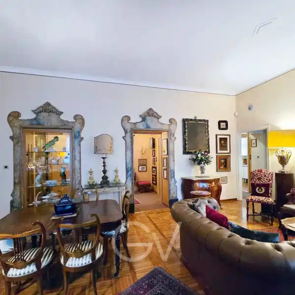 REFINED HOME BLENDING STYLE AND HISTORY