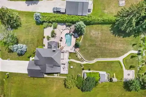 Gorgeous Four Bedroom Pool Home