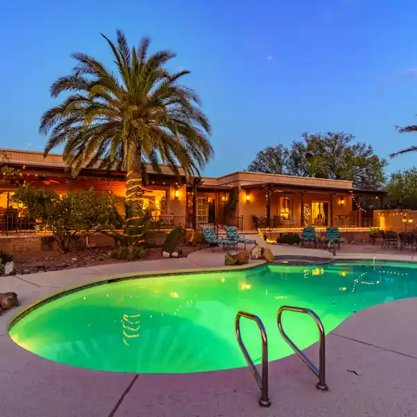CLASSIC MASONRY TUCSON RANCH IN A PEACEFUL SETTING