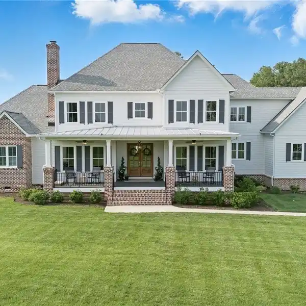 CAREFULLY CURATED MODERN FARMHOUSE IN MADISON ESTATES
