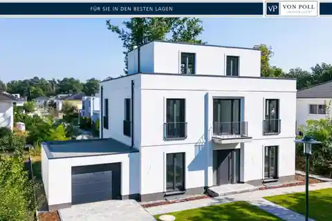 Stately Villa in a Well-kept Environment
