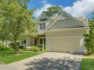 Prime Location in Whippoorwill Ridge