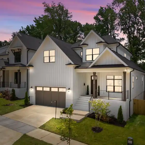 BEAUTIFULLY DESIGNED HOME IN THE ENCLAVE AT ENDERLY PARK