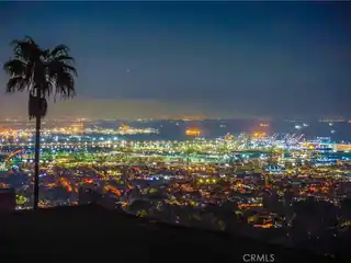 Unparalleled Comfort with Breathtaking Vistas