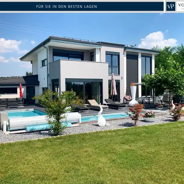 FIRST-CLASS COUNTRY VILLA