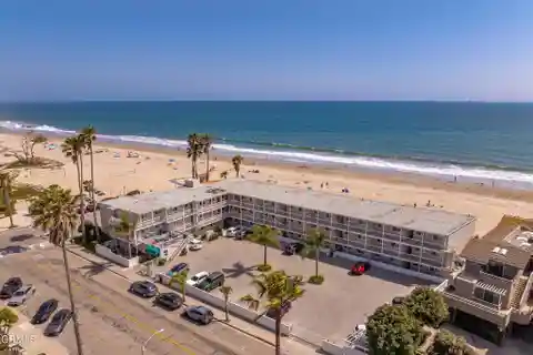 Breathtaking Ocean View Carpinteria Shores Unit
