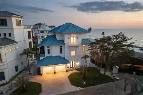 Remarkable Residence in Coveted Beach Gardens