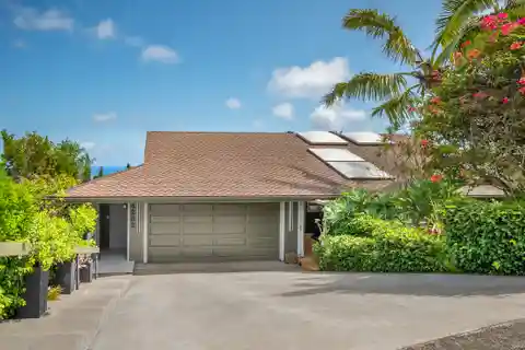 Tranquility in Central Kalaheo