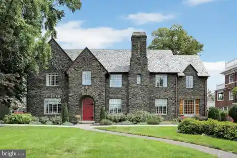 Grand Historic Riverfront Mansion