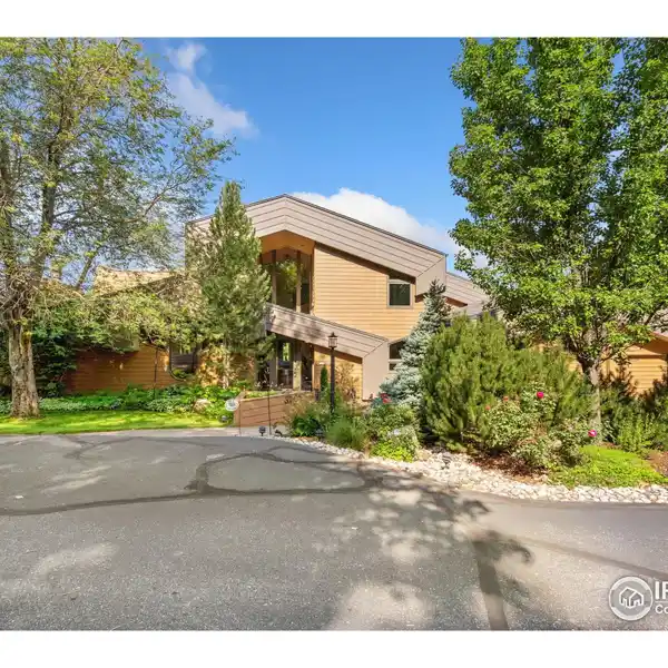 ONE-OF-A-KIND HOME HARMONIZING NATURE WITH INNOVATION