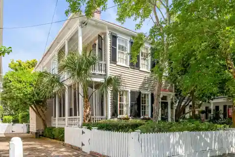 Great Value in Iconic South of Broad