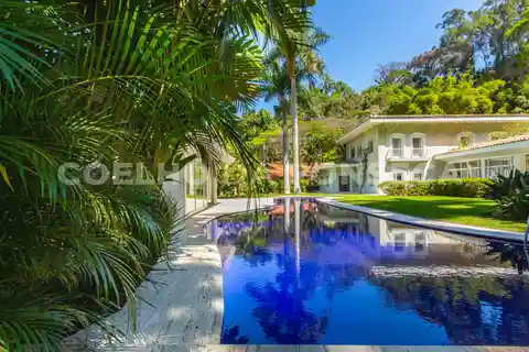 Elegant Home in a Lush Setting