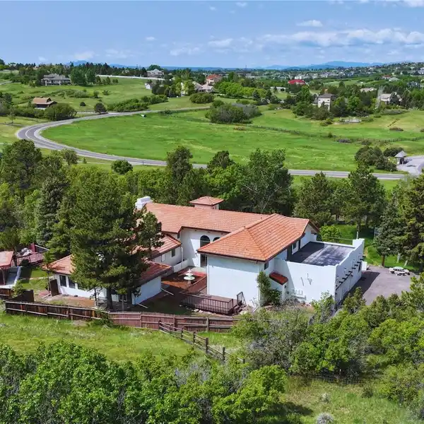 MEDITERRANEAN MASTERPIECE ON FIVE FORESTED ACRES