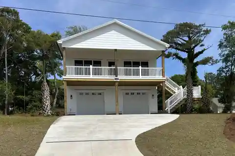 Coastal Living Steps from the Beach