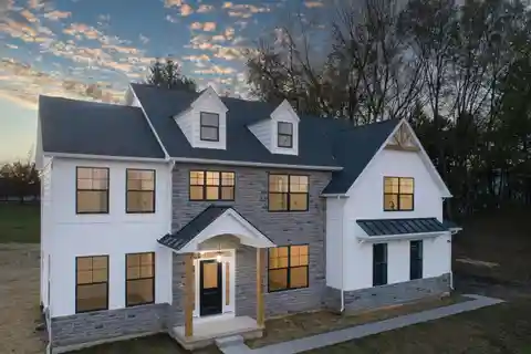 New Construction in an Exclusive Community