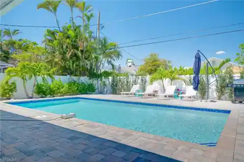 Completely Updated and Renovated Pool Home