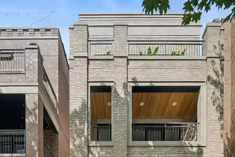 Meticulously Designed Penthouse Condo