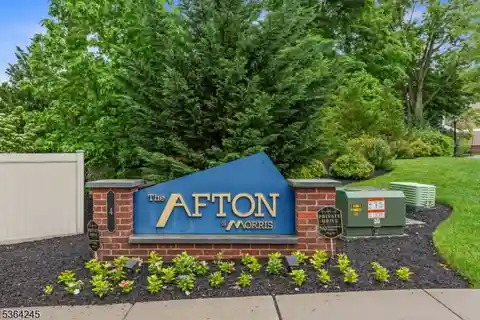 End Unit Townhome in the Afton of Morris