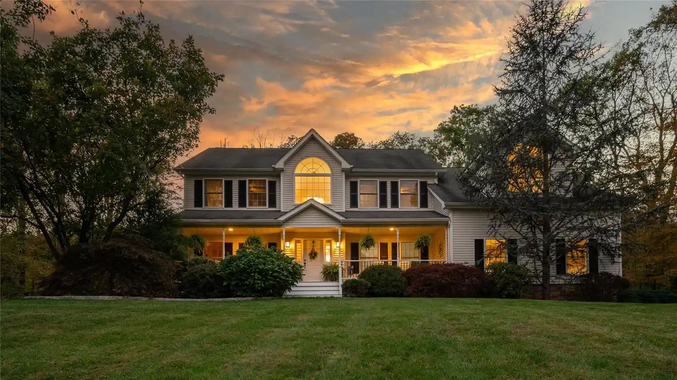 Front Porch Colonial on 3.4 Manicured Acres