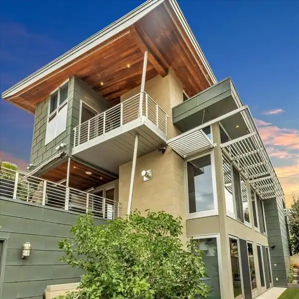 MODERN CHERRY CREEK MASTERPIECE