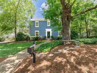 Beautifully Maintained Traditional Home in Prime Location