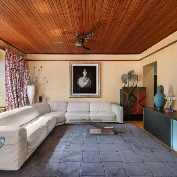 SPACE AND SOPHISTICATION