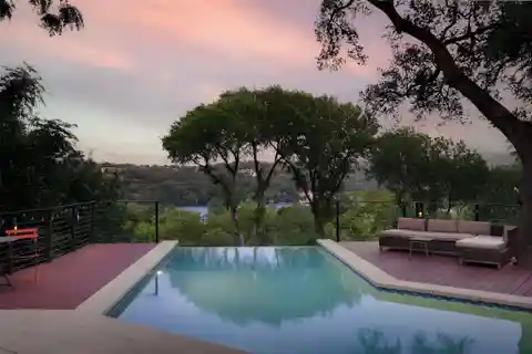 Westlake Retreat Above Lake Austin with Sweeping Views