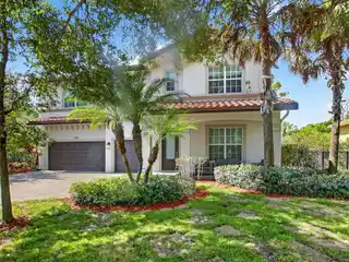 Exquisite Residence in the Exclusive Community