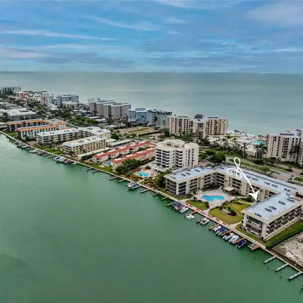 WATERFRONT OASIS IN NAPLES