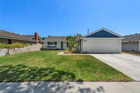 Move-in Ready Dutch Haven Home