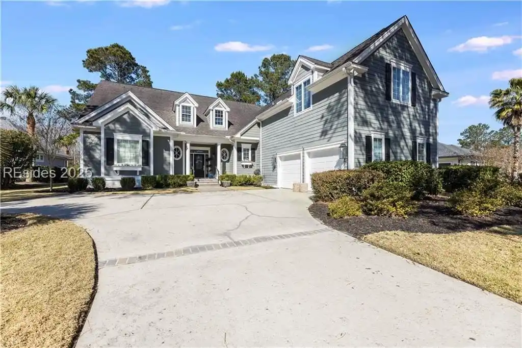 Stylish & Spacious Home in Bluffton’s Premier Gated Community
