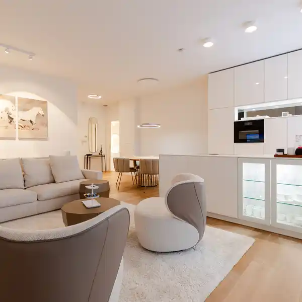 EXCLUSIVE LIVING WITH PRIVACY DESIGN AND A SPACIOUS TERRACE