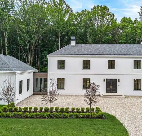 STUNNING NEW EURO-INSPIRED HOME