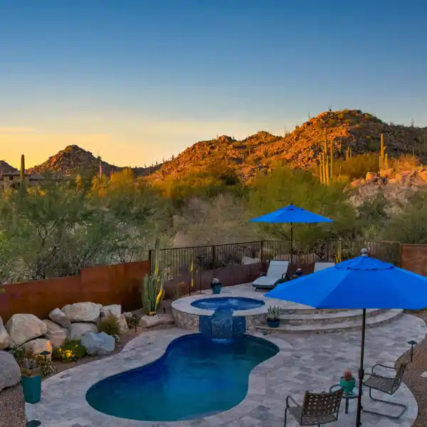 MODERN GOLF CASITA WITH POOL AND SPA