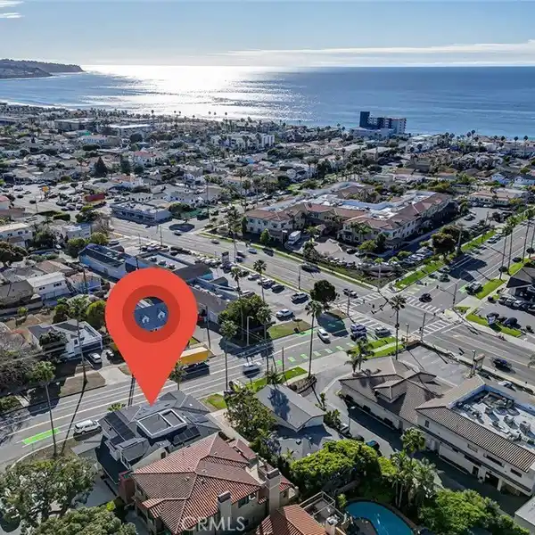 MODERN COASTAL LIVING IN SOUTH REDONDO BEACH